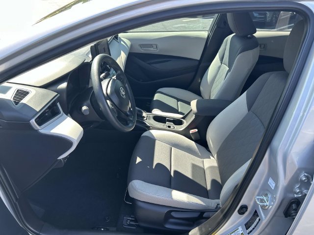 Used 2026 Toyota Corolla LE FWD image 18