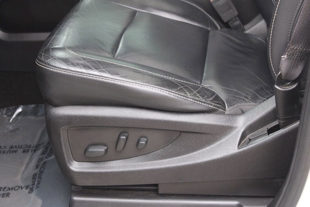 Used 2017 Chevrolet Tahoe LT w/ LT Signature Package image 17