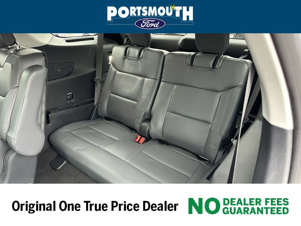 New 2025 Ford Explorer Active w/ Active Comfort Package image 6