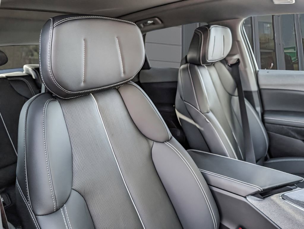 New 2026 Cadillac Optiq Sport 2 image 20