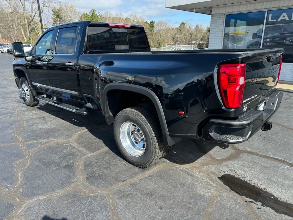 New 2026 Chevrolet Silverado 3500 High Country w/ High Country Premium Package image 3