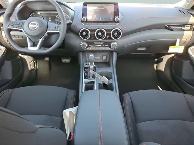 Certified 2025 Nissan Sentra SR w/ Midnight Edition FWD image 29