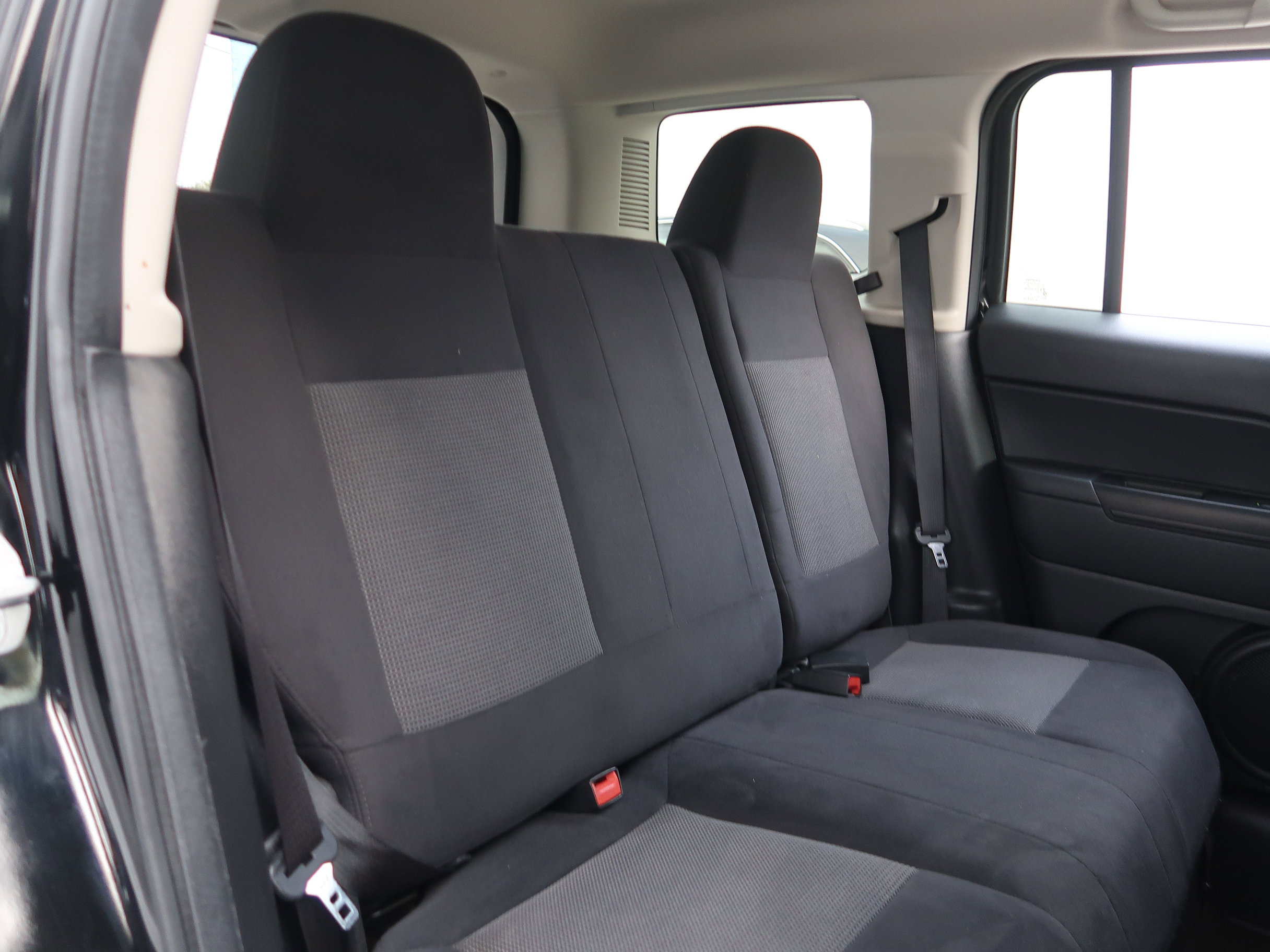 Used 2015 Jeep Patriot Sport w/ Power Value Group image 29