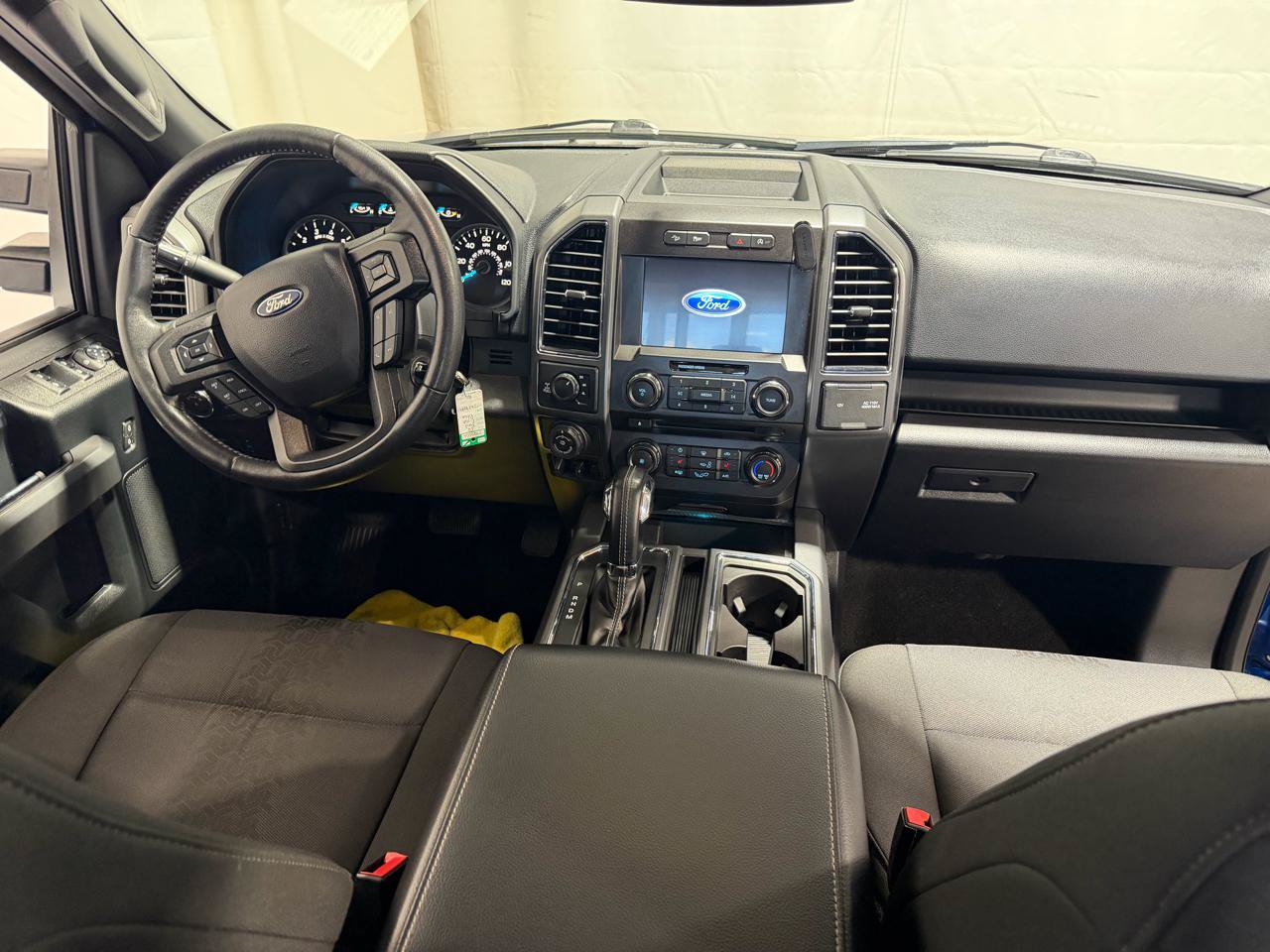 Used 2018 Ford F150 XLT w/ Equipment Group 302A Luxury AWD/4WD image 17