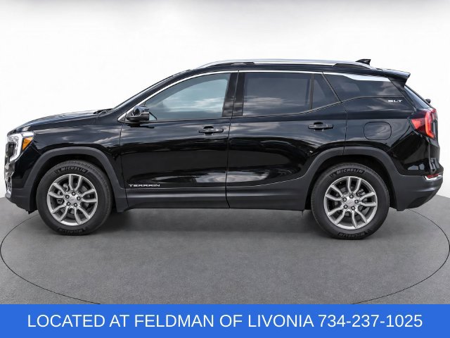 Certified 2024 GMC Terrain SLT w/ LPO, Floor Liner Package AWD/4WD image 6