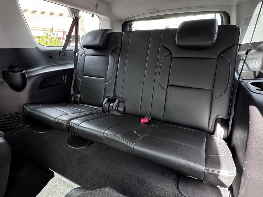 Used 2018 Chevrolet Suburban LT AWD/4WD image 33
