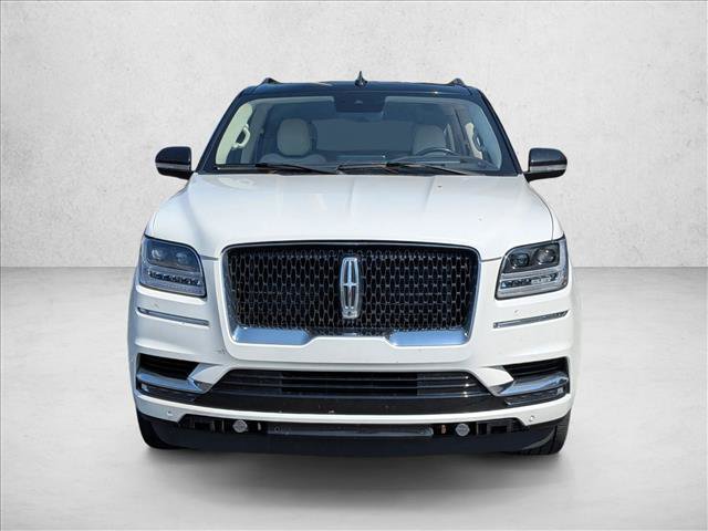 Used 2021 Lincoln Navigator L Black Label w/ Special Edition Package AWD/4WD image 3