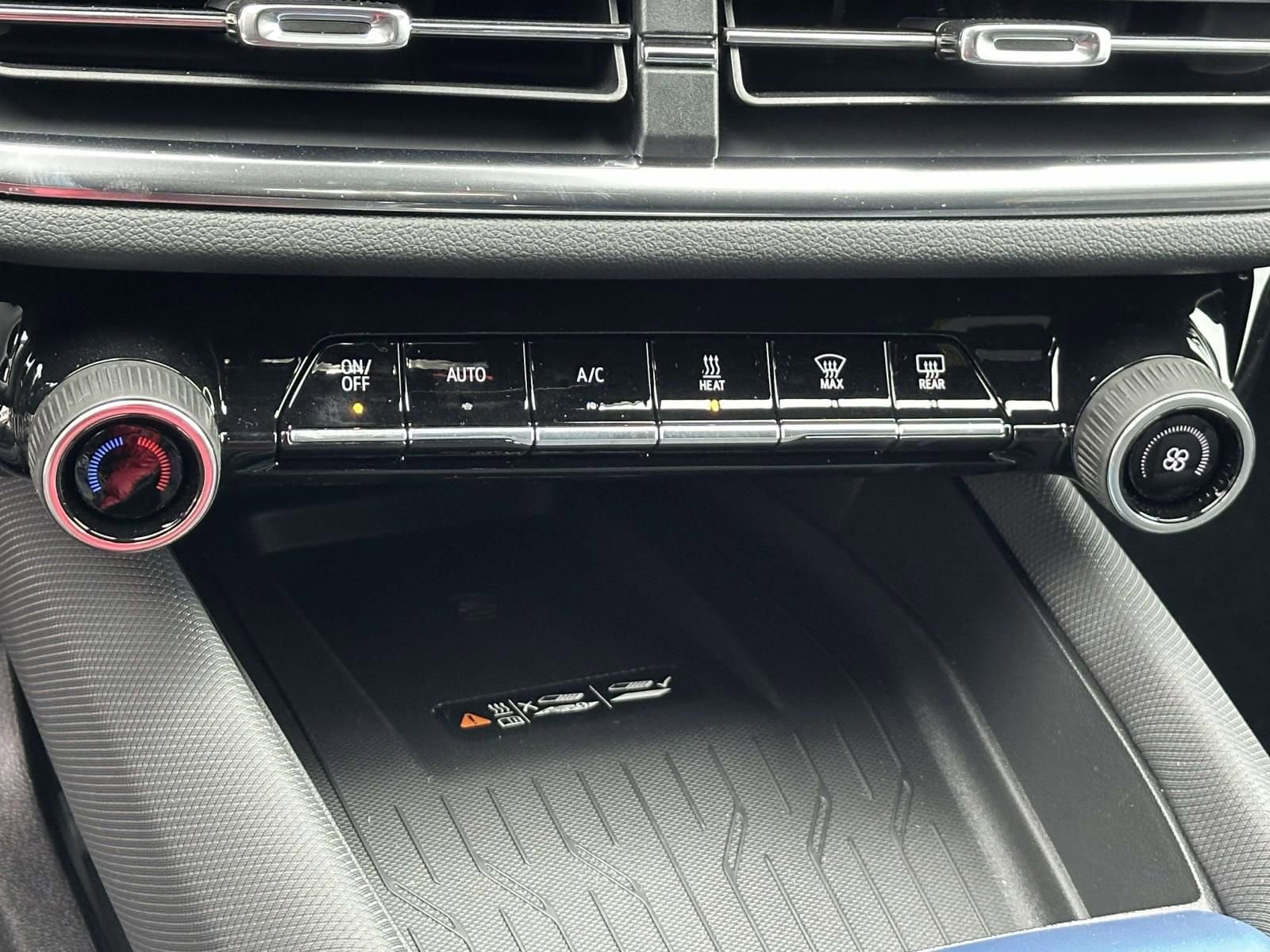 New 2026 Chevrolet Equinox EV LT image 12