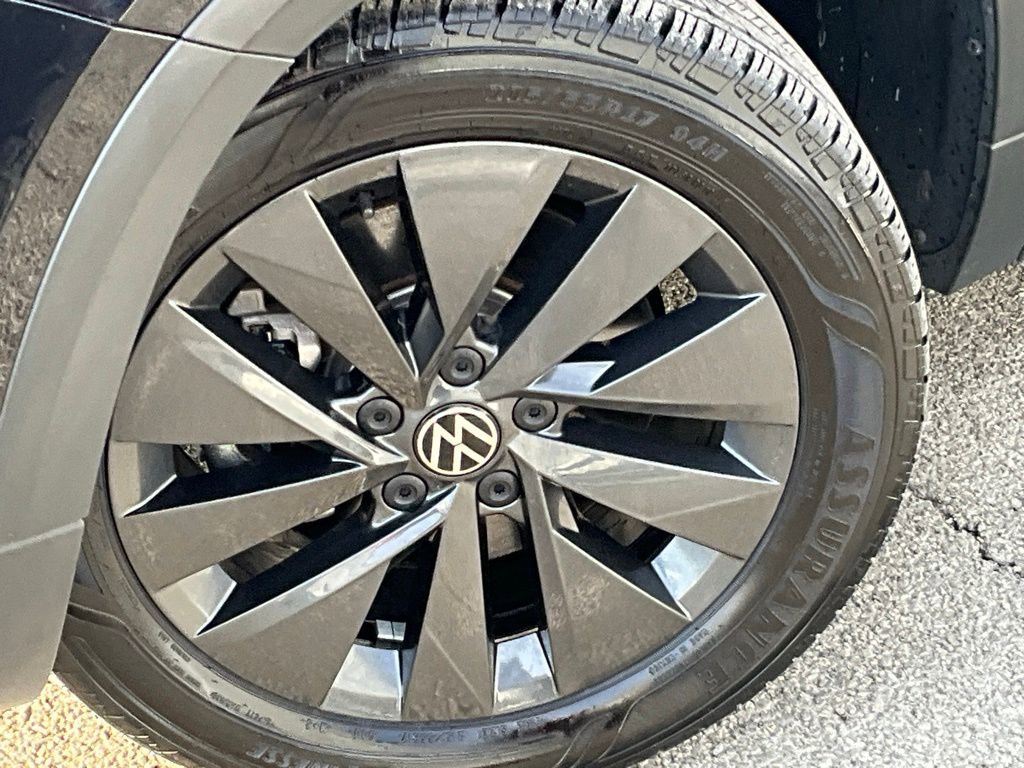 Used 2023 Volkswagen Taos S video 2