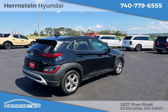 Used 2023 Hyundai Kona SEL AWD/4WD image 18