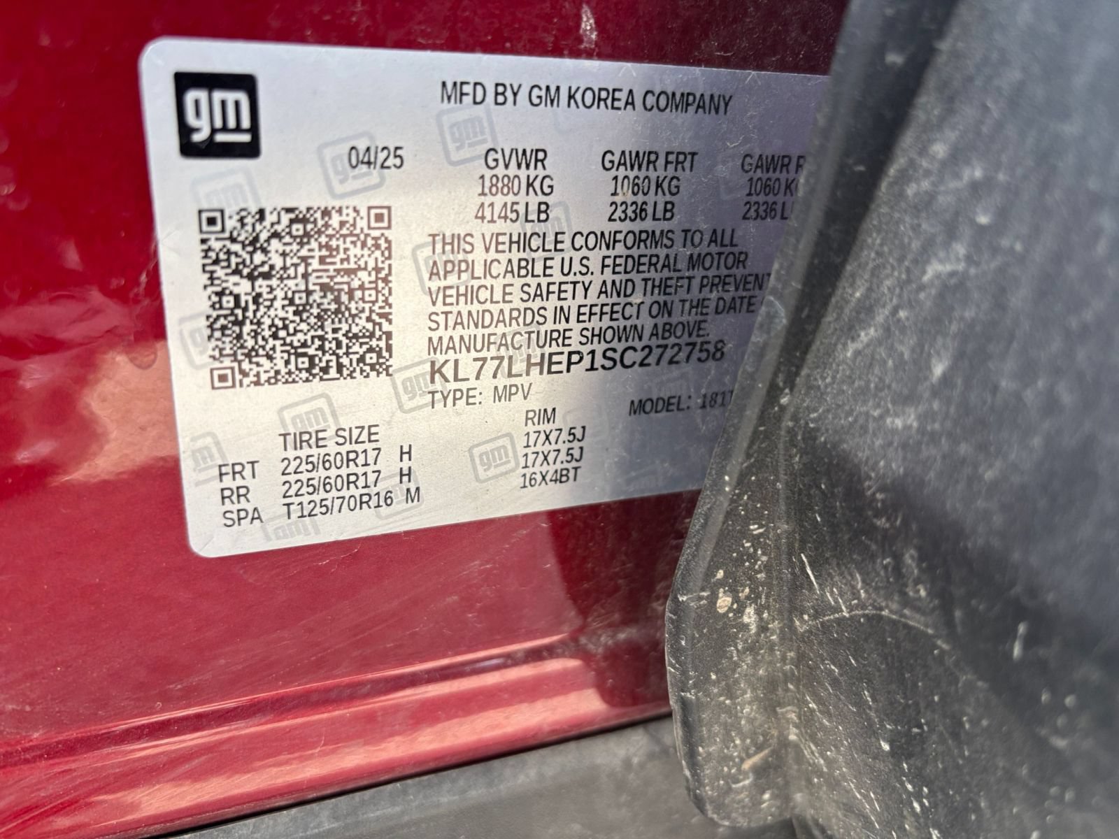 Used 2025 Chevrolet Trax LT FWD image 27