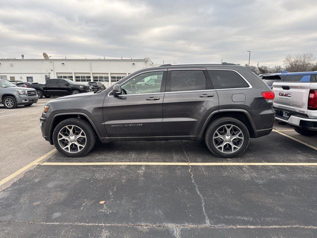 Used 2018 Jeep Grand Cherokee Limited image 15