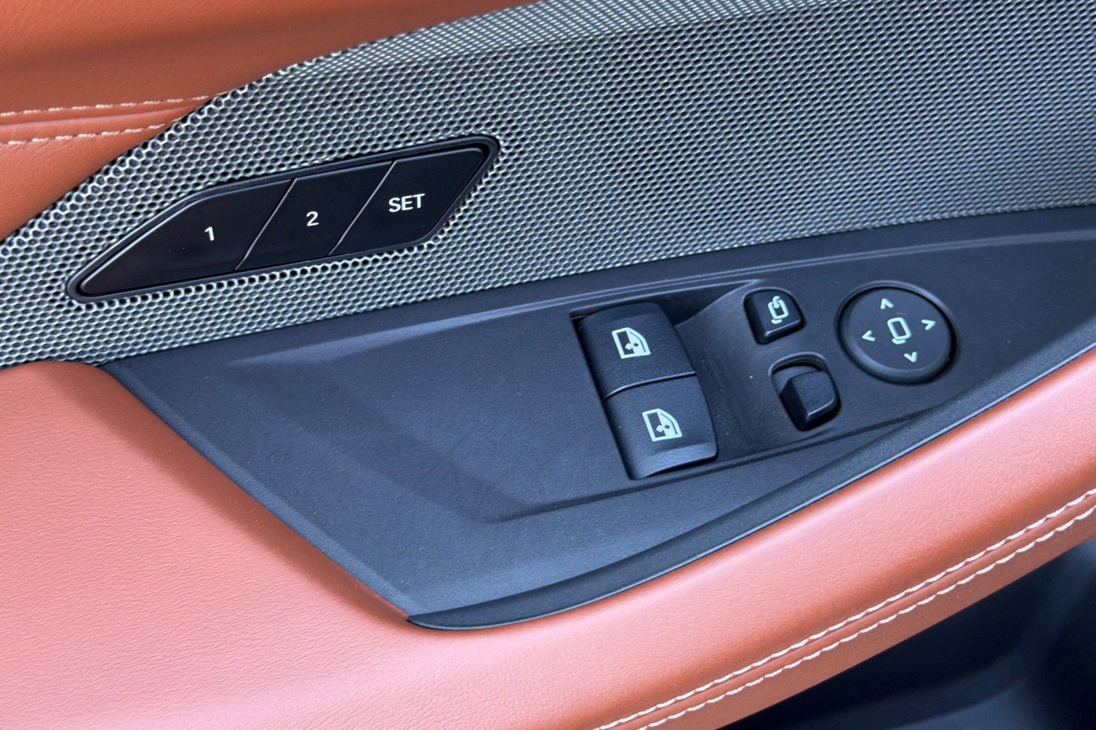 Used 2022 BMW M4 Coupe image 13