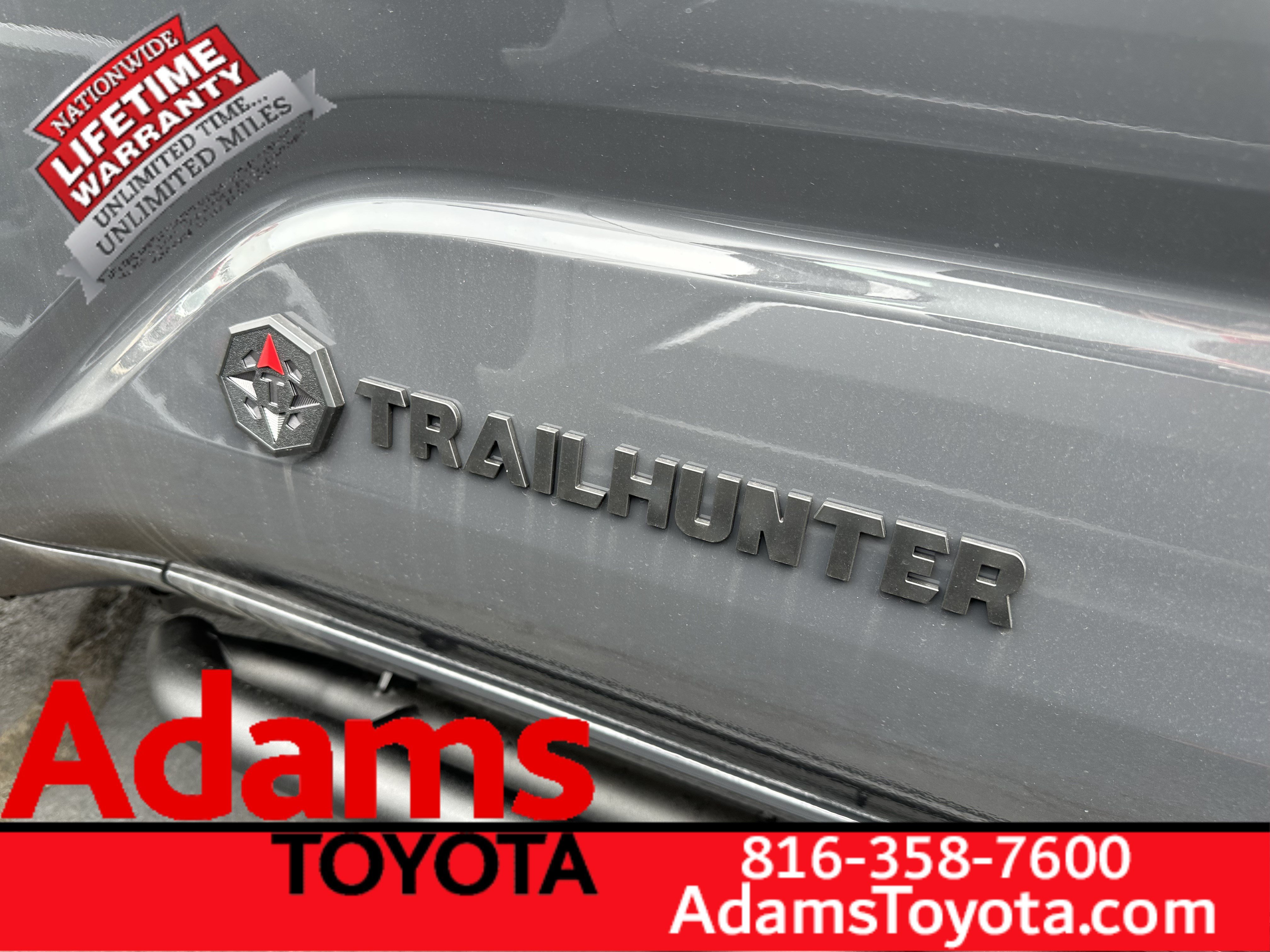Used 2026 Toyota 4Runner Trailhunter AWD/4WD image 2