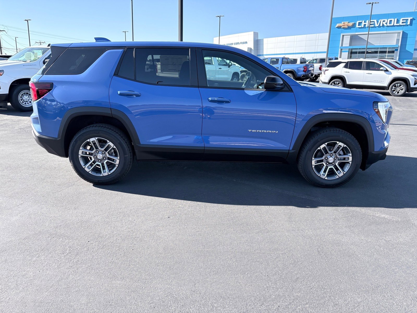 New 2026 GMC Terrain Elevation w/ LPO, Floor Liner Package image 2