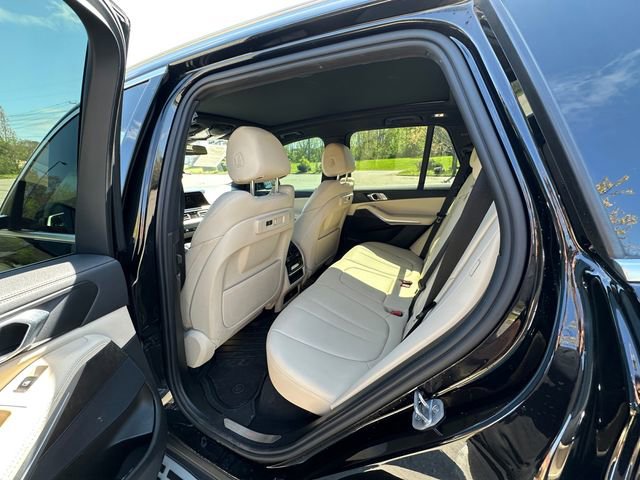 Used 2022 BMW X5 sDrive40i w/ Premium Package RWD image 18