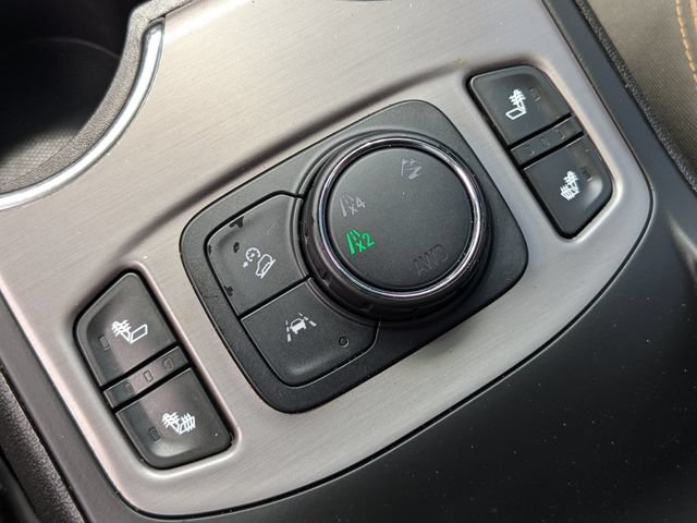 Used 2022 GMC Terrain AT4 w/ LPO, Floor Liner Package AWD/4WD image 26