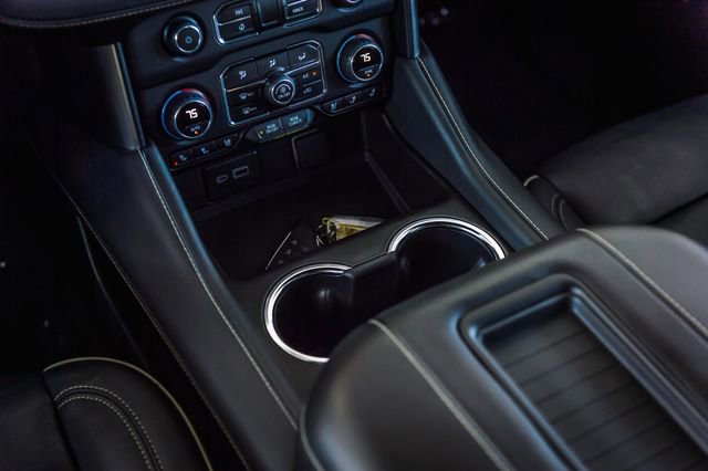 Used 2023 Chevrolet Suburban Premier image 42