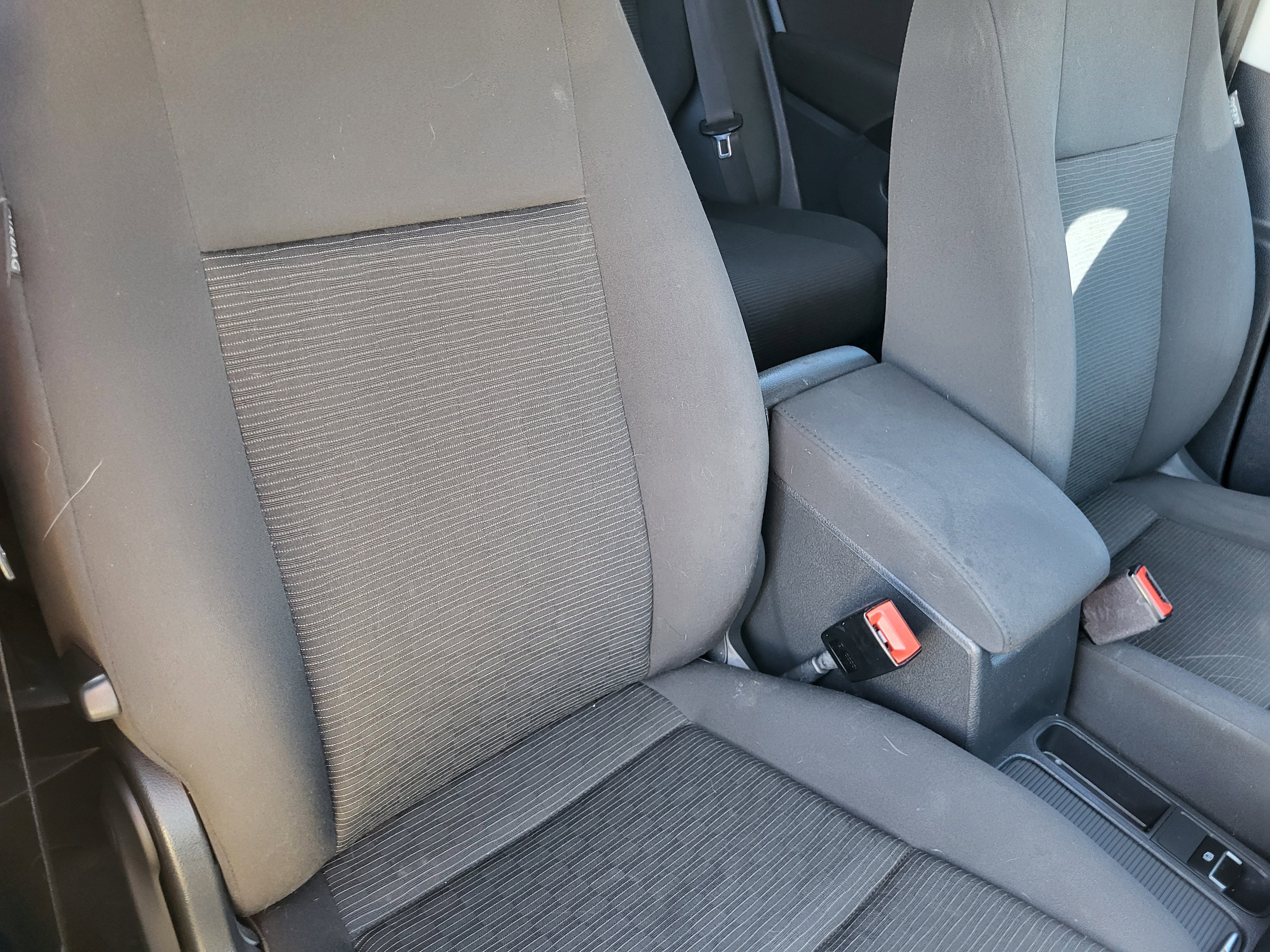 Used 2018 Volkswagen Tiguan Limited image 16