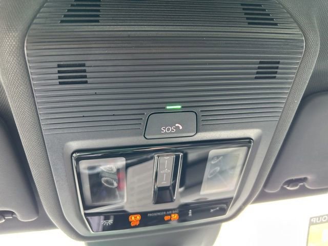 Certified 2024 Volkswagen GTI SE w/ SE Leather Seats Package image 26