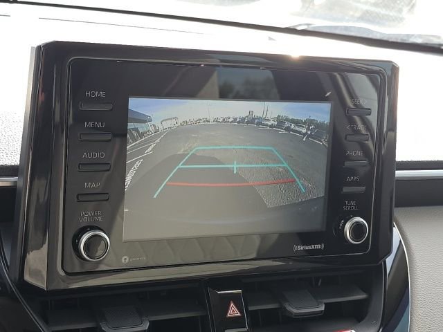 Used 2022 Toyota Corolla Cross L image 11