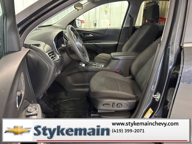 Used 2023 Chevrolet Equinox LT w/ LPO, Floor Liner Package image 34