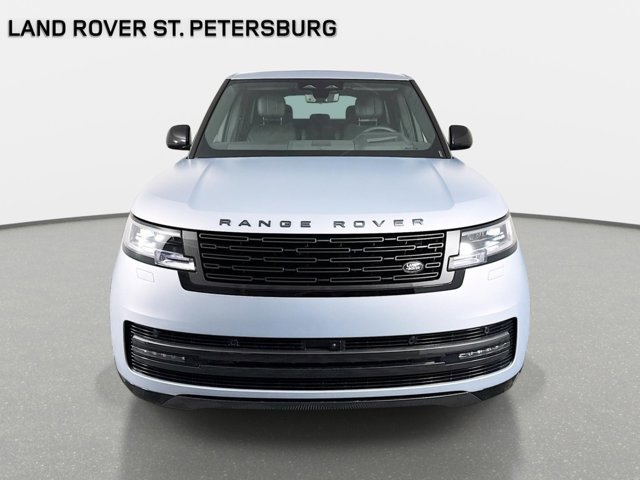 New 2026 Land Rover Range Rover SE image 2
