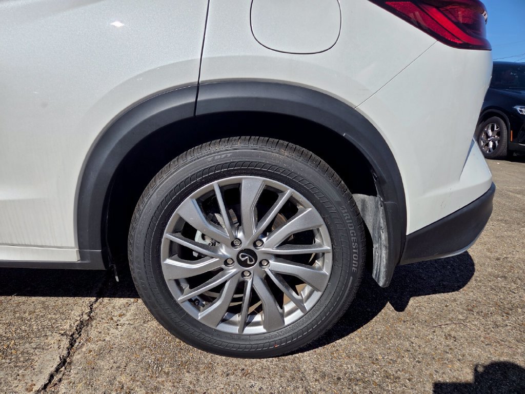 Used 2023 INFINITI QX50 Luxe FWD image 25
