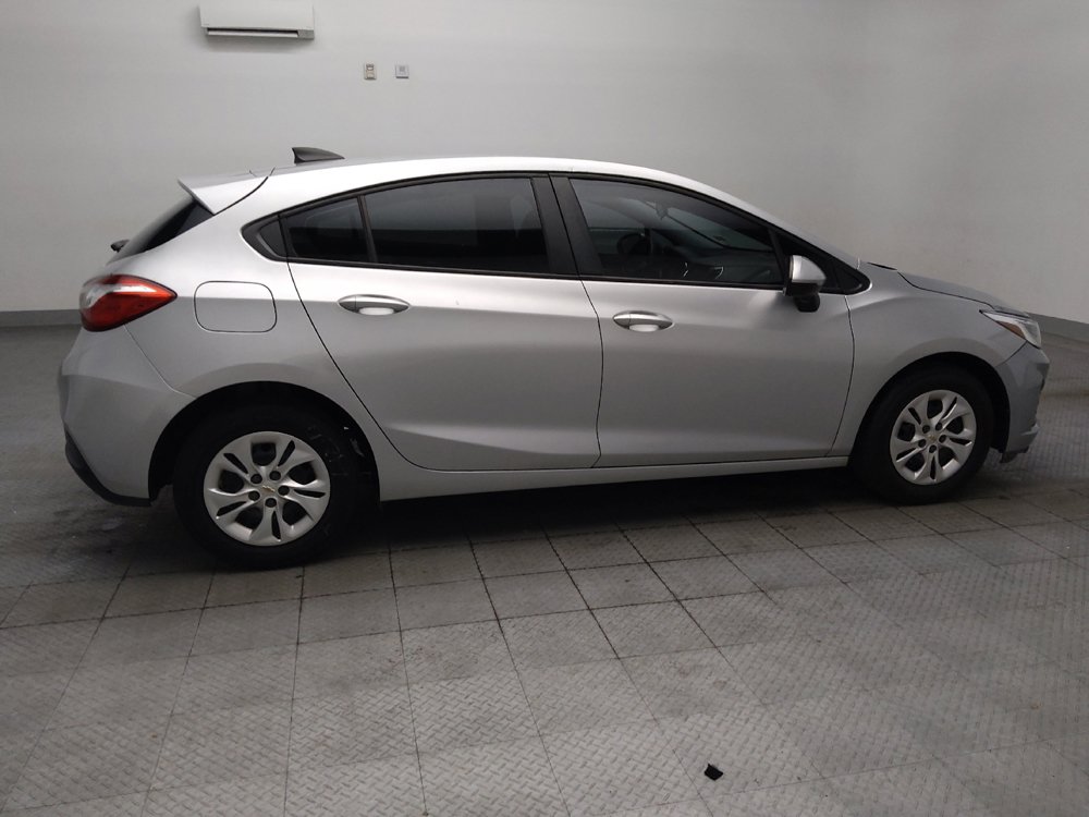 Used 2019 Chevrolet Cruze LS FWD image 10