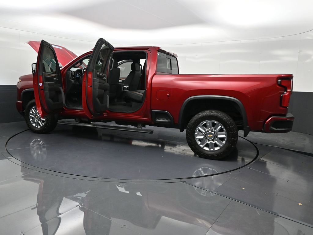 Used 2024 Chevrolet Silverado 2500 High Country w/ High Country Premium Package image 35