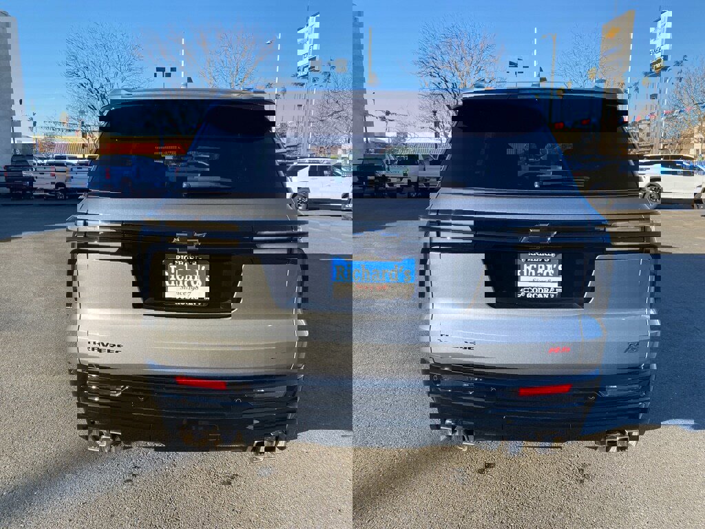 New 2026 Chevrolet Traverse RS w/ LPO, Floor Liner Package image 14