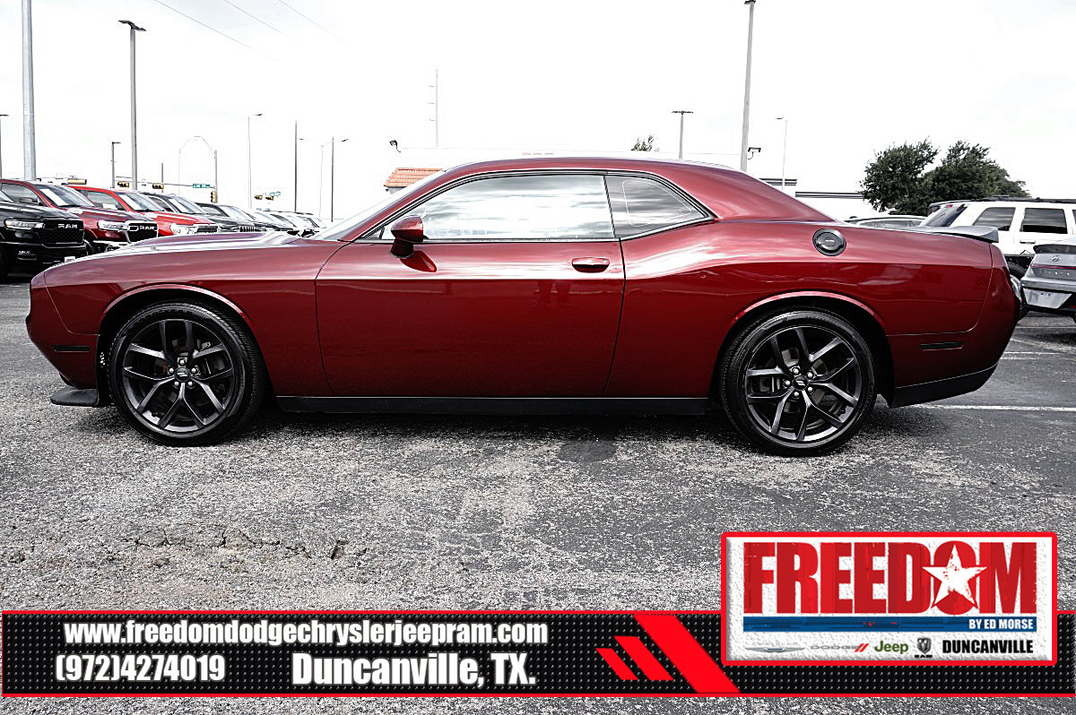 Used 2020 Dodge Challenger GT w/ Blacktop Package RWD image 2