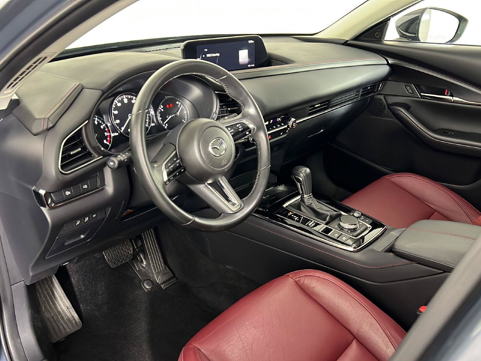 Used 2024 MAZDA CX-30 AWD 2.5 S w/ Preferred Package image 2