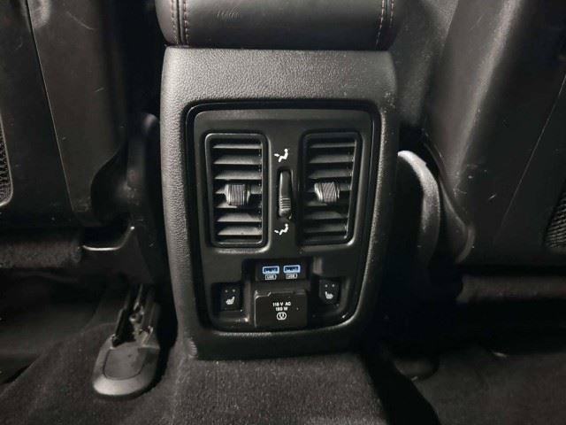 Used 2021 Dodge Durango R/T w/ Tow 'N Go Package AWD/4WD image 48