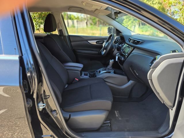 Used 2021 Nissan Rogue Sport S AWD/4WD image 32