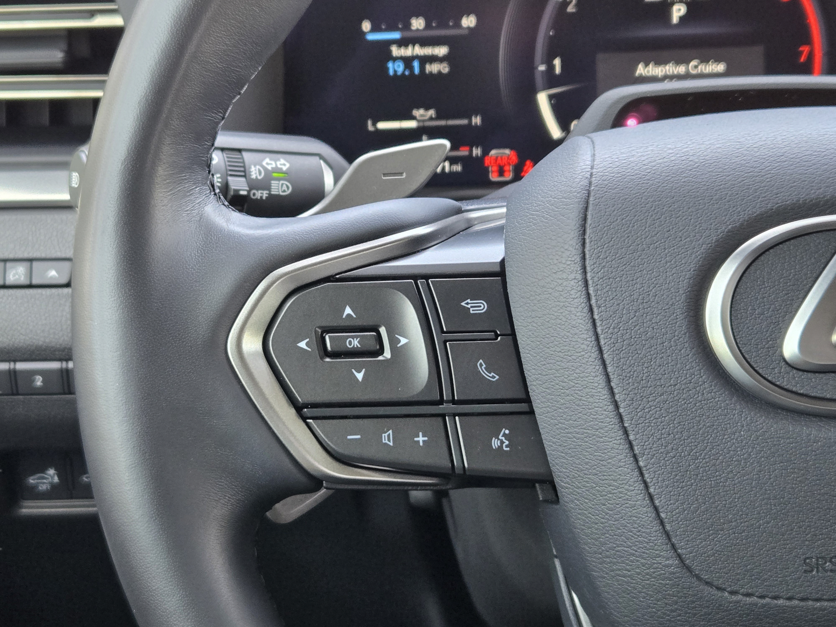 Used 2024 Lexus GX 550 w/ Accessory Package (Z1) AWD/4WD image 27