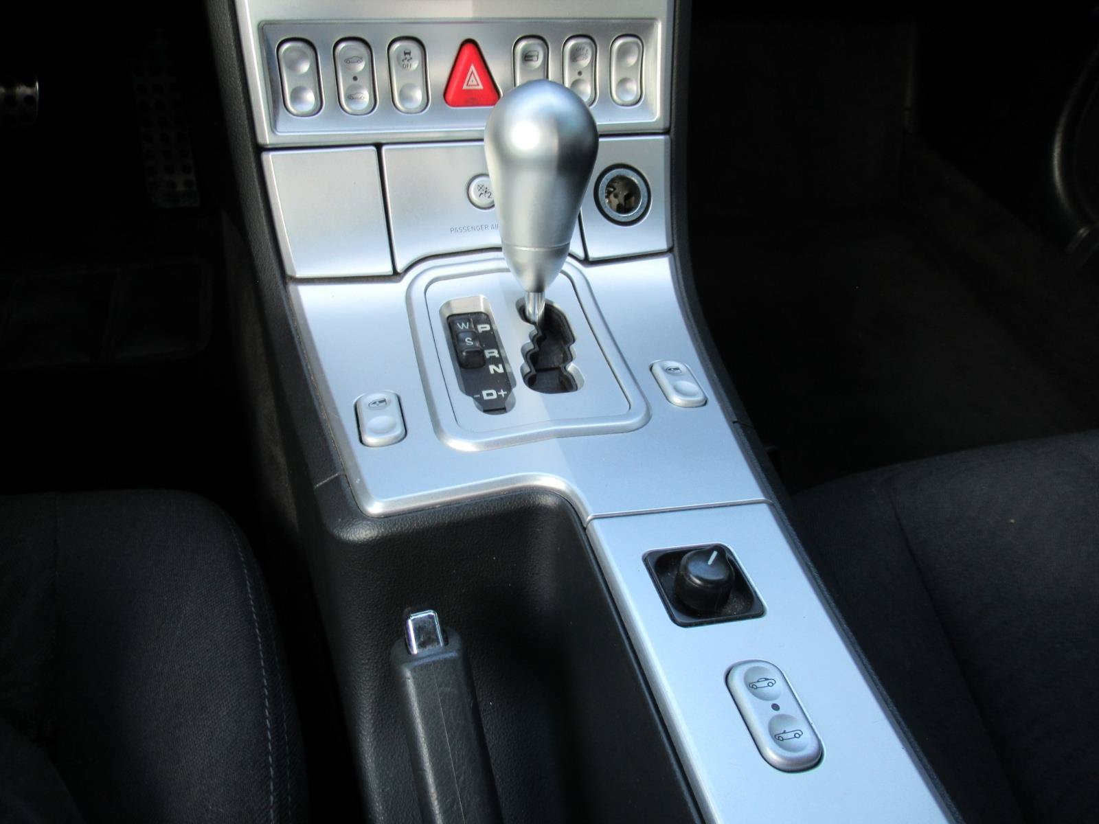 Used 2007 Chrysler Crossfire Convertible w/ Special Edition Group RWD image 23
