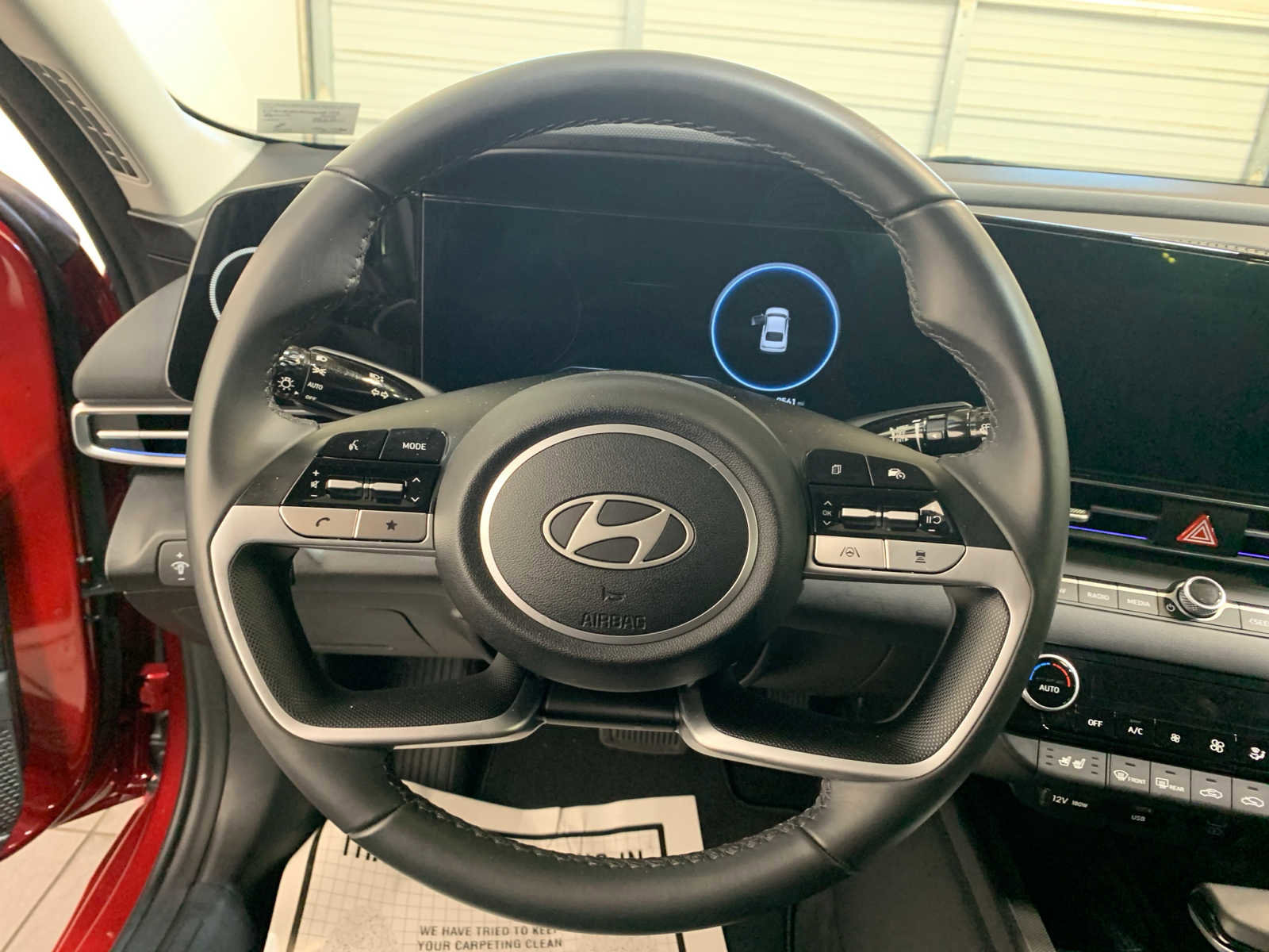 Used 2025 Hyundai Elantra Limited FWD image 8