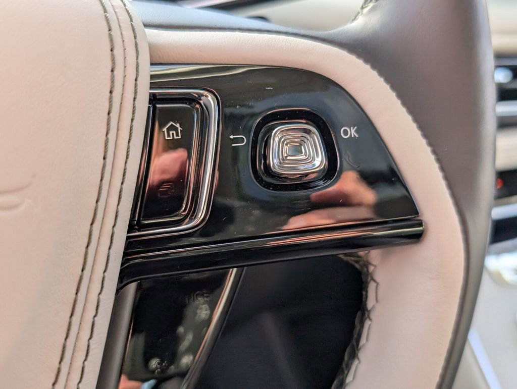 New 2026 Lincoln Aviator Reserve image 19