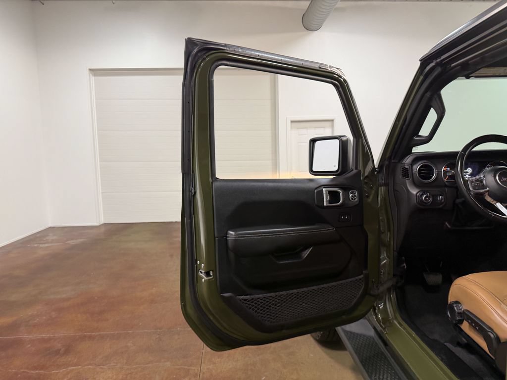Used 2023 Jeep Wrangler Unlimited Sahara w/ Dual Top Group AWD/4WD image 55