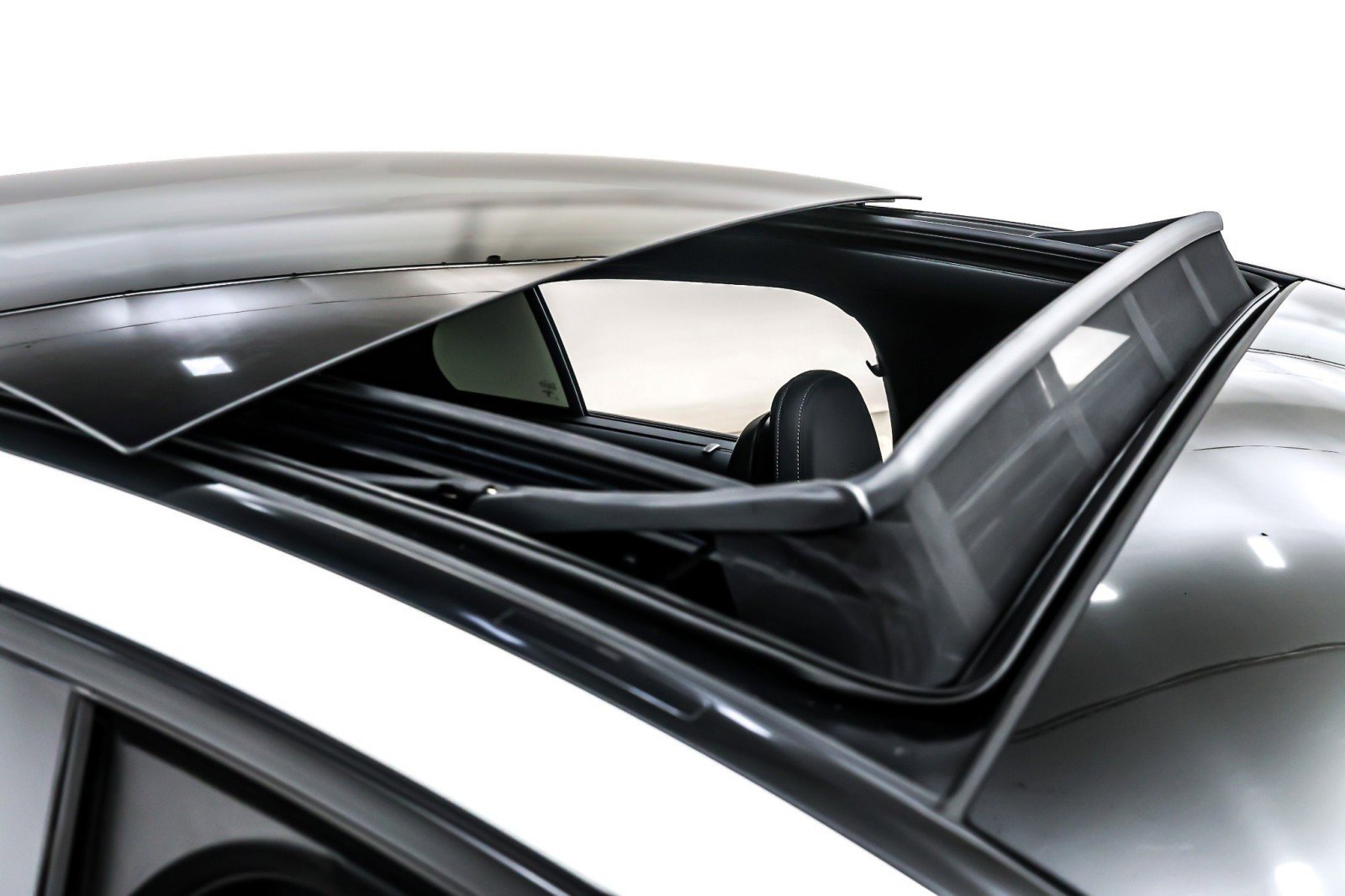 Certified 2026 Mercedes-Benz E 53 AMG e 4MATIC Sedan image 24