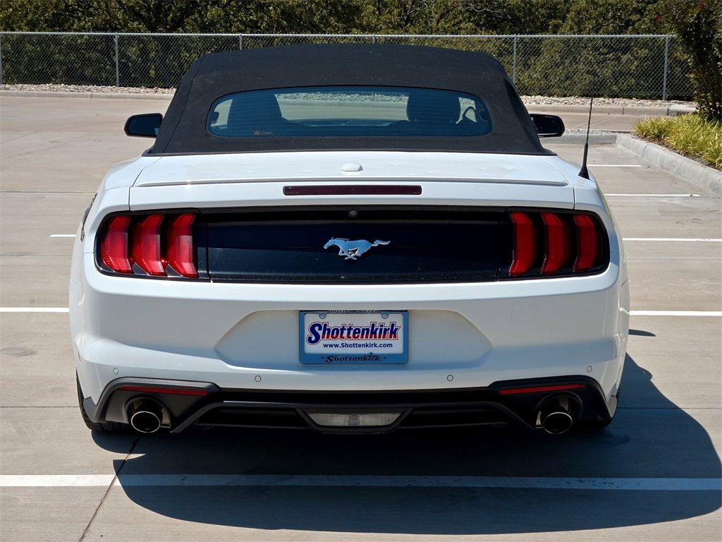 Used 2022 Ford Mustang Premium image 7