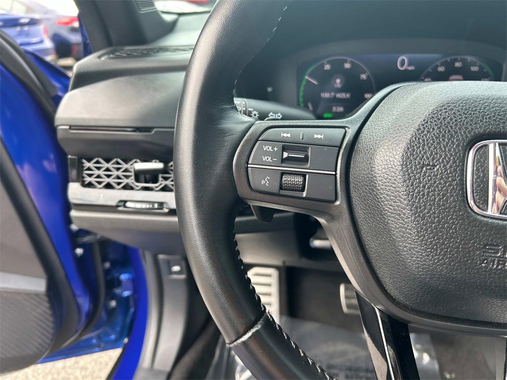 Used 2025 Honda Accord Sport image 25