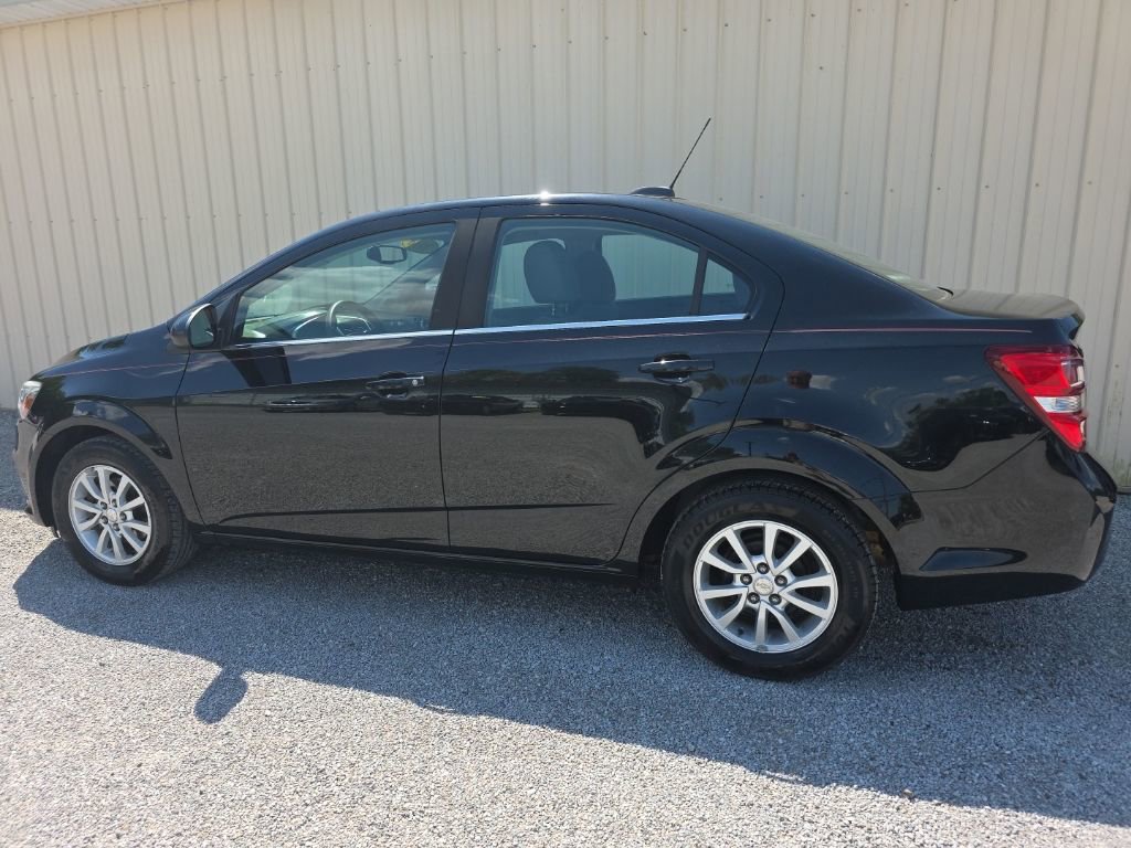 Used 2018 Chevrolet Sonic LT FWD image 8