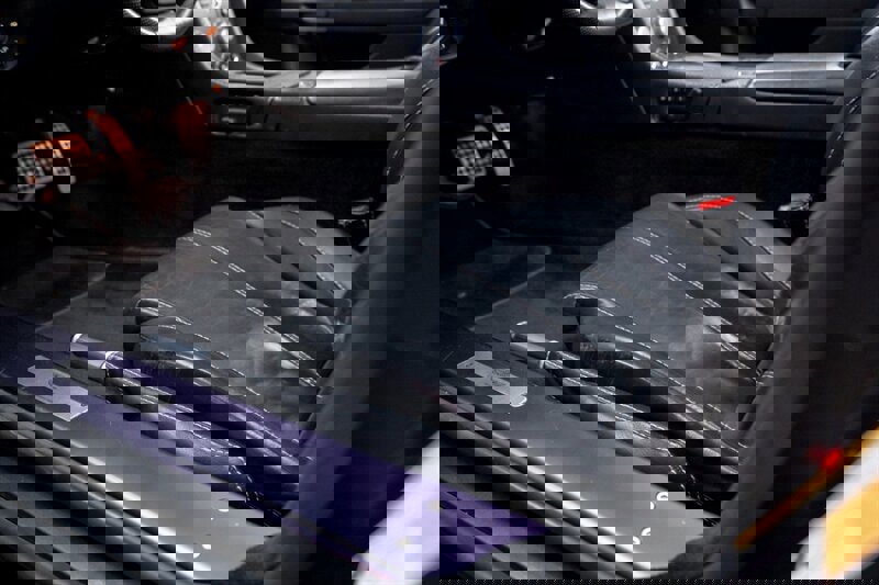 Used 2007 Aston Martin V8 Vantage Roadster image 6