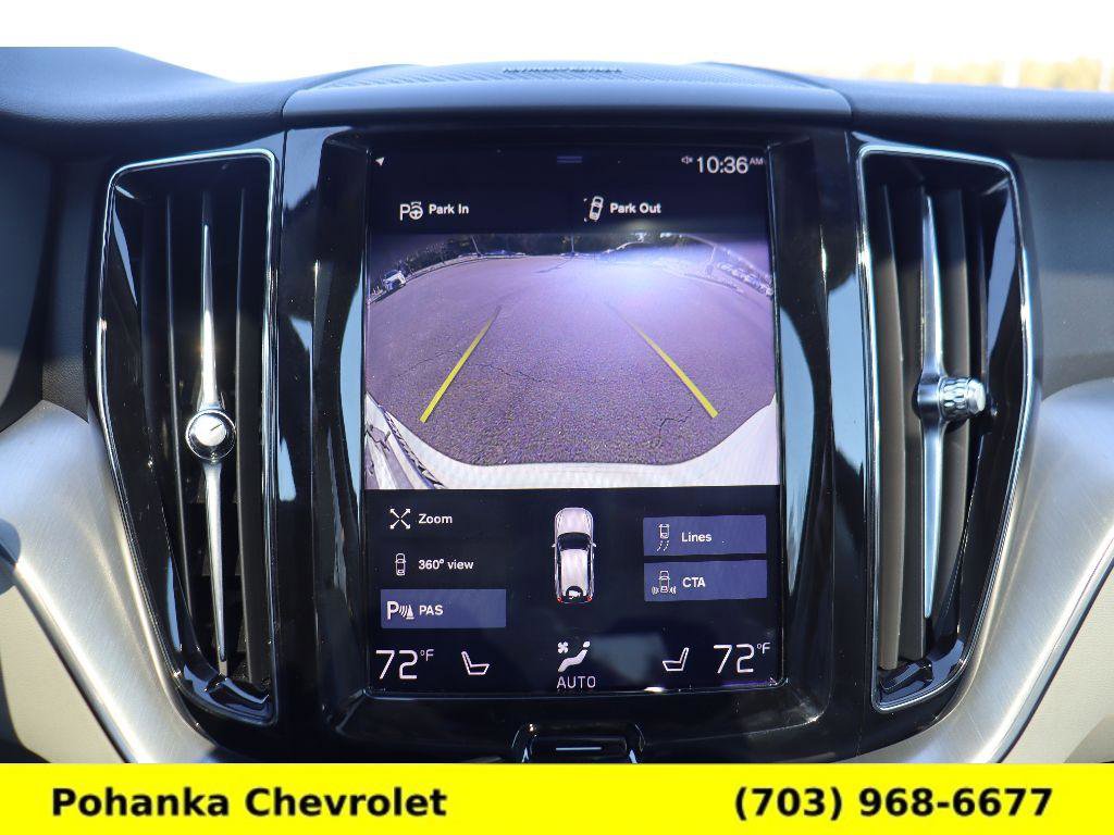 Used 2019 Volvo XC60 T6 Momentum w/ Advanced Package image 16