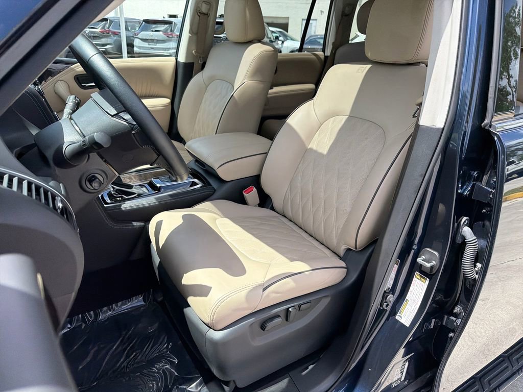 Used 2024 Nissan Armada Platinum w/ Captain's Chairs Package RWD image 34