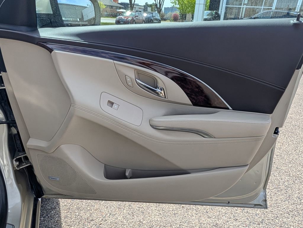 Used 2014 Buick LaCrosse Premium w/ Driver Confidence Package FWD image 16
