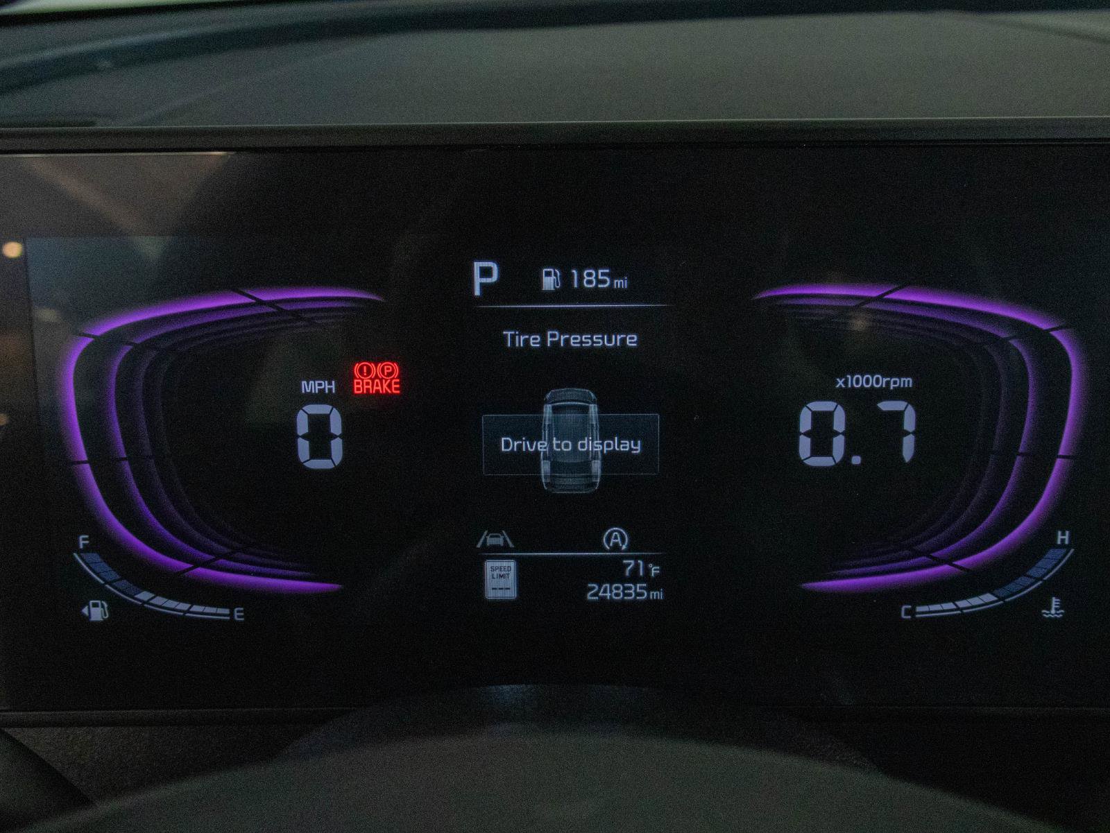 Used 2024 Kia Sportage EX image 15