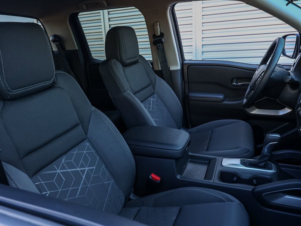 New 2026 Nissan Frontier SV w/ Tow Package image 20